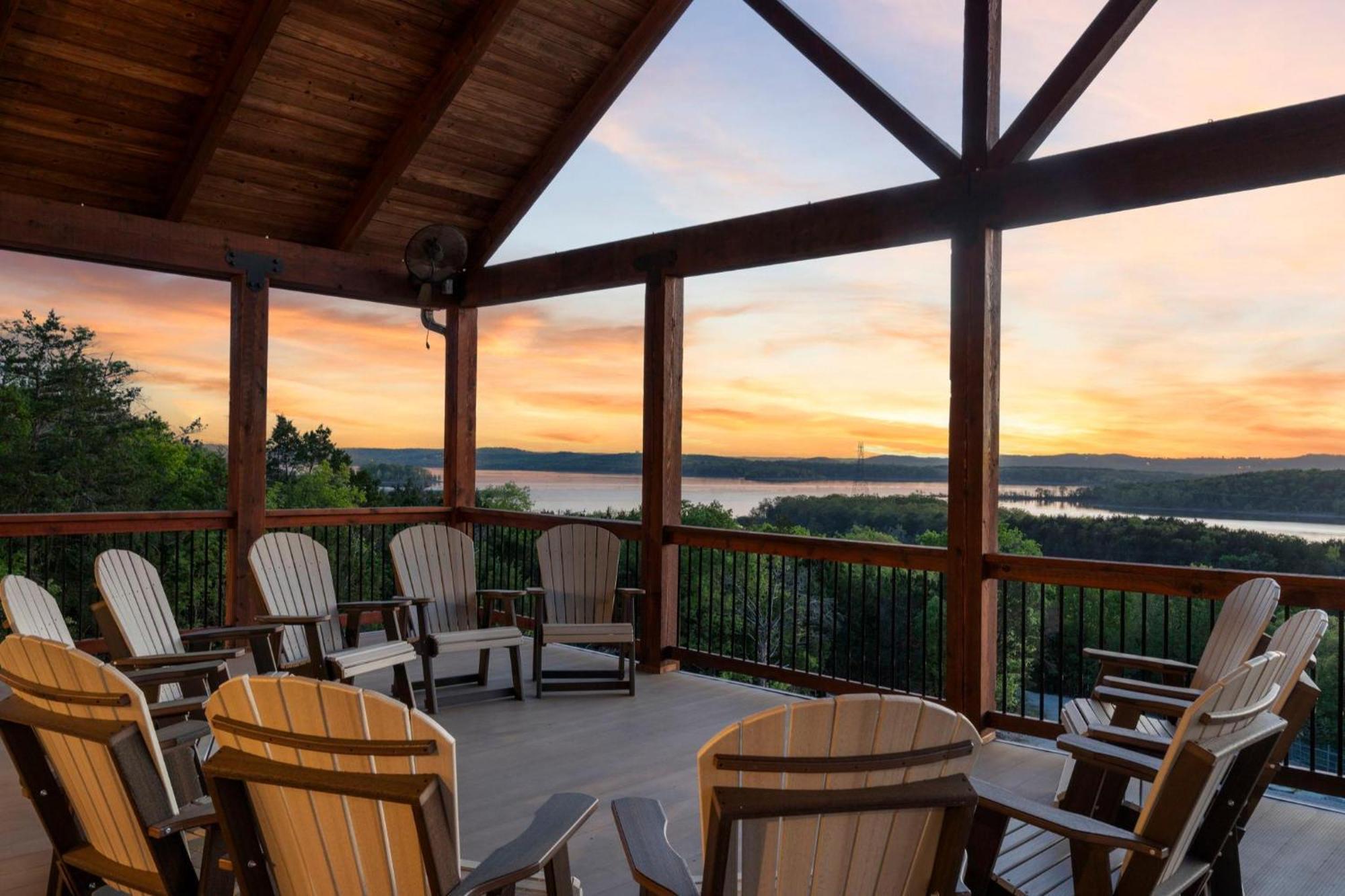 Chateau On The Cove Branson Exterior foto